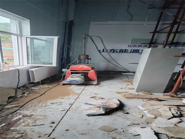 江阴地基基础下沉墙体裂缝加固注浆顶升施工